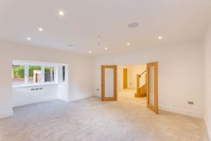 Photo 8- click for photo gallery